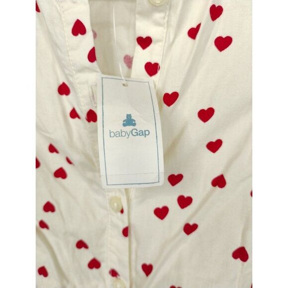 babyGap 6-12 Months Hearts Love Long Sleeve Onesie Ivory and Red - Picture 4 of 15